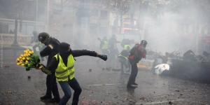 Les manifestants gilets jaunes pensent printemps