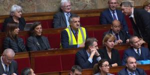 Gilet jaune : Jean Lassalle interpellé pour terrorisme