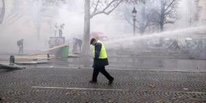 Un retraité obligé de quitter la manif des gilets jaunes