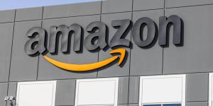 Amazon menace de ne pas livrer les masques commandés en France