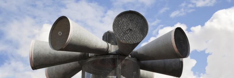 Les sirènes d'alerte changent d'heure