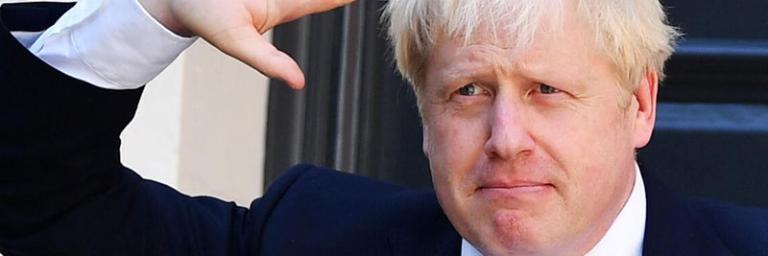 Fake News Media vient en aide à une famille dans le besoin