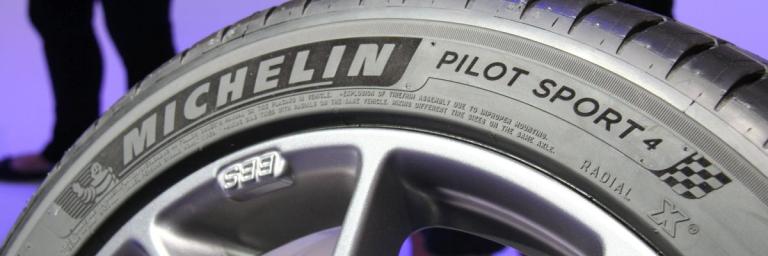 Michelin rouvre ses usines pour contrer les pneus Monie